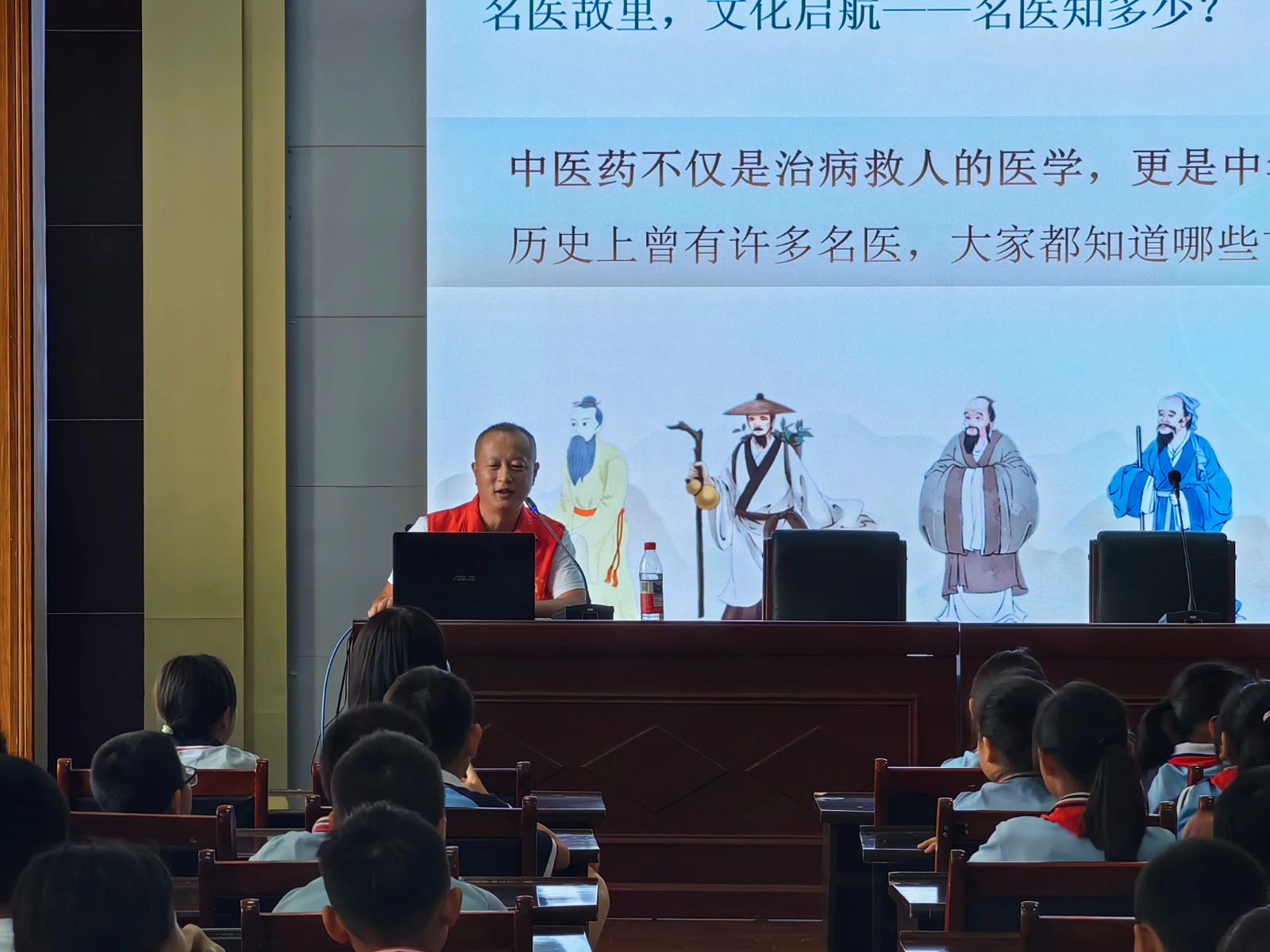 微信图片_2025-10-13_084712_530.jpg